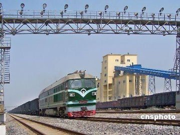 中國(guó)鐵路貨運(yùn)價(jià)格上調(diào)對(duì)道路貨物運(yùn)輸?shù)挠绊懛治? class=